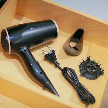 サン・テティエンヌLe Retro, T2 Hypercentre Chic Et Cosy, Wifi Par Sovalfiアパートメント エクステリア 写真