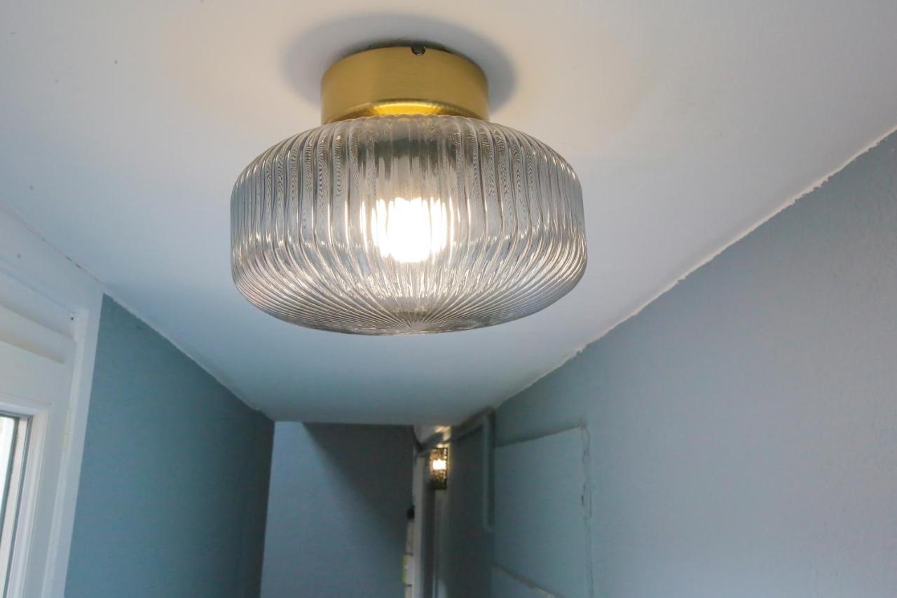 サン・テティエンヌLe Retro, T2 Hypercentre Chic Et Cosy, Wifi Par Sovalfiアパートメント エクステリア 写真